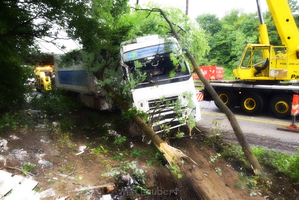 Schwerer VU A 3 Rich Oberhausen Hoehe AK Leverkusen P394.JPG - Miklos Laubert